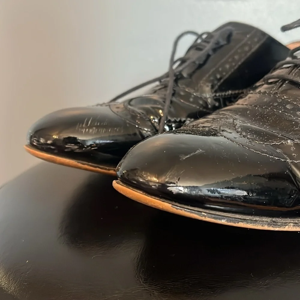 J.Crew Ludlow tuxedo oxfords in patent leather, color is black, size 8 1/2